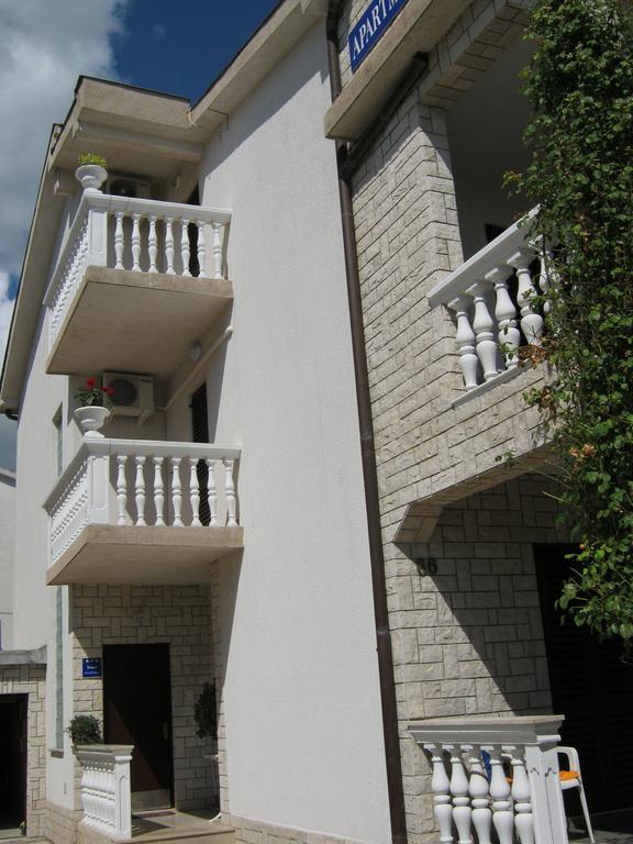 Apartments Nestor Tribalj Esterno foto