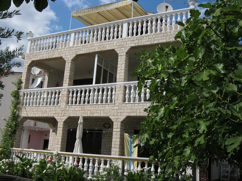 Apartments Nestor Tribalj Esterno foto